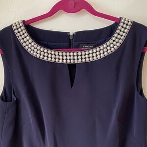 Tahari Arthur S Levine Navy Dress Size 8 Pearl Neckline Front Keyhole & Back Zip
